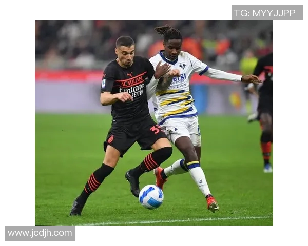 布雷西亚主场迎战AC米兰双方争夺意甲宝贵积分之战