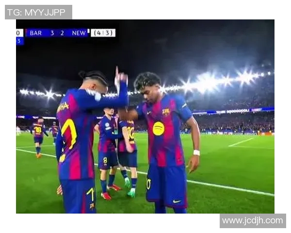 曼城与巴萨对决引发热议球迷期待精彩碰撞与战术较量